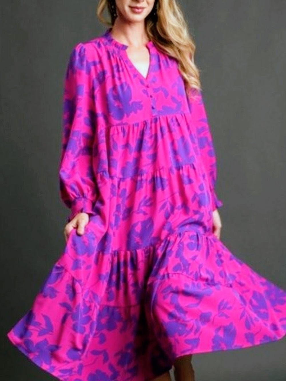 💜🌸Magenta & Purple Floral Tiered Dress NWT. (Size M)